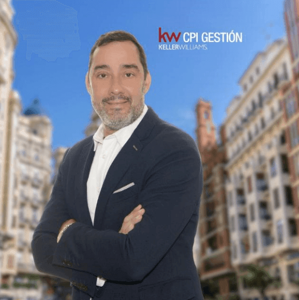 - Fernando Lerech (Real Estate)